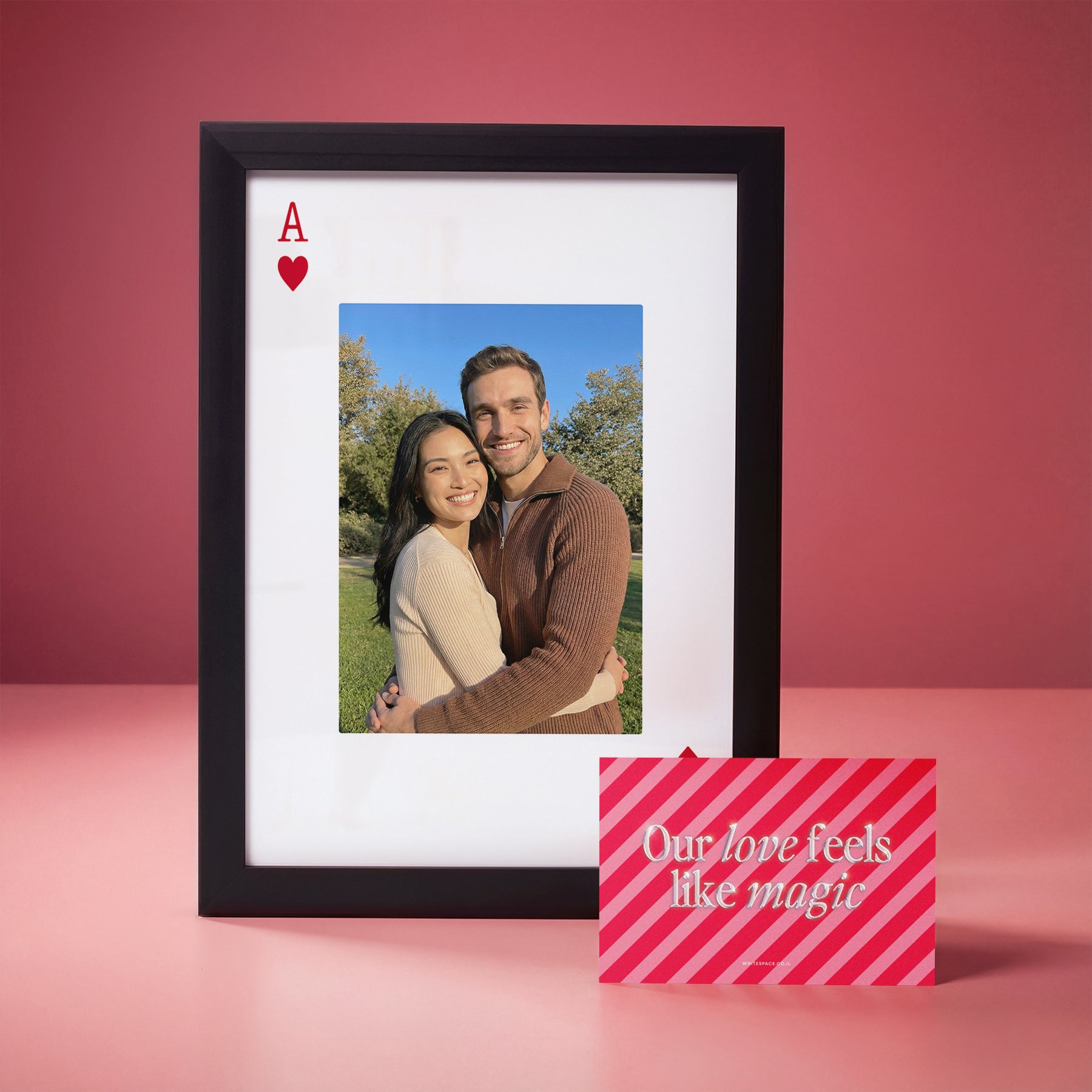 מסגור קלאסי לולנטיין - מתנה ליום האהבה 2026