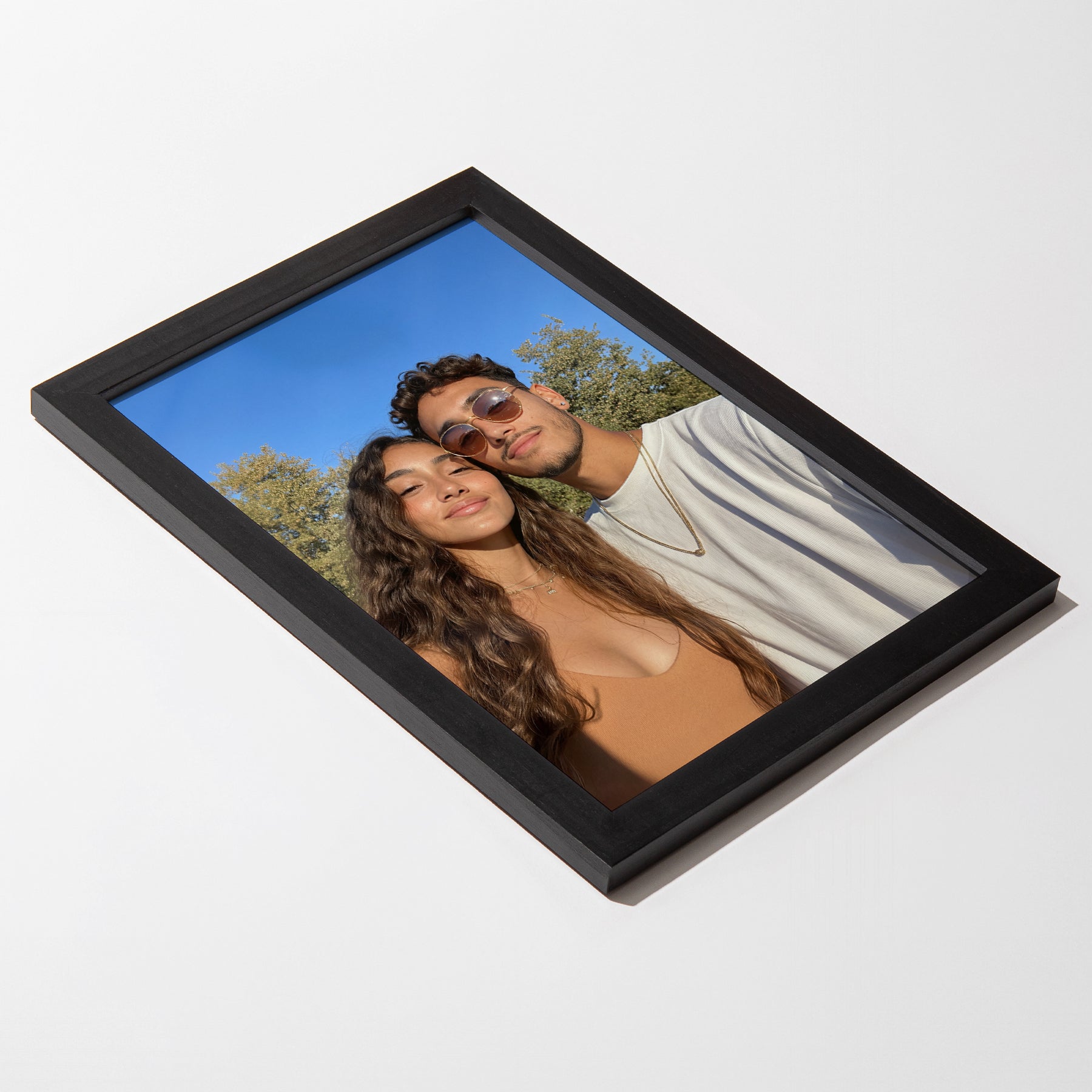 מסגור קלאסי לולנטיין - מתנה ליום האהבה 2026